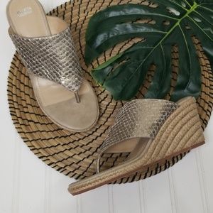 Johnston & Murphy Gretchen Metallic wedge 8